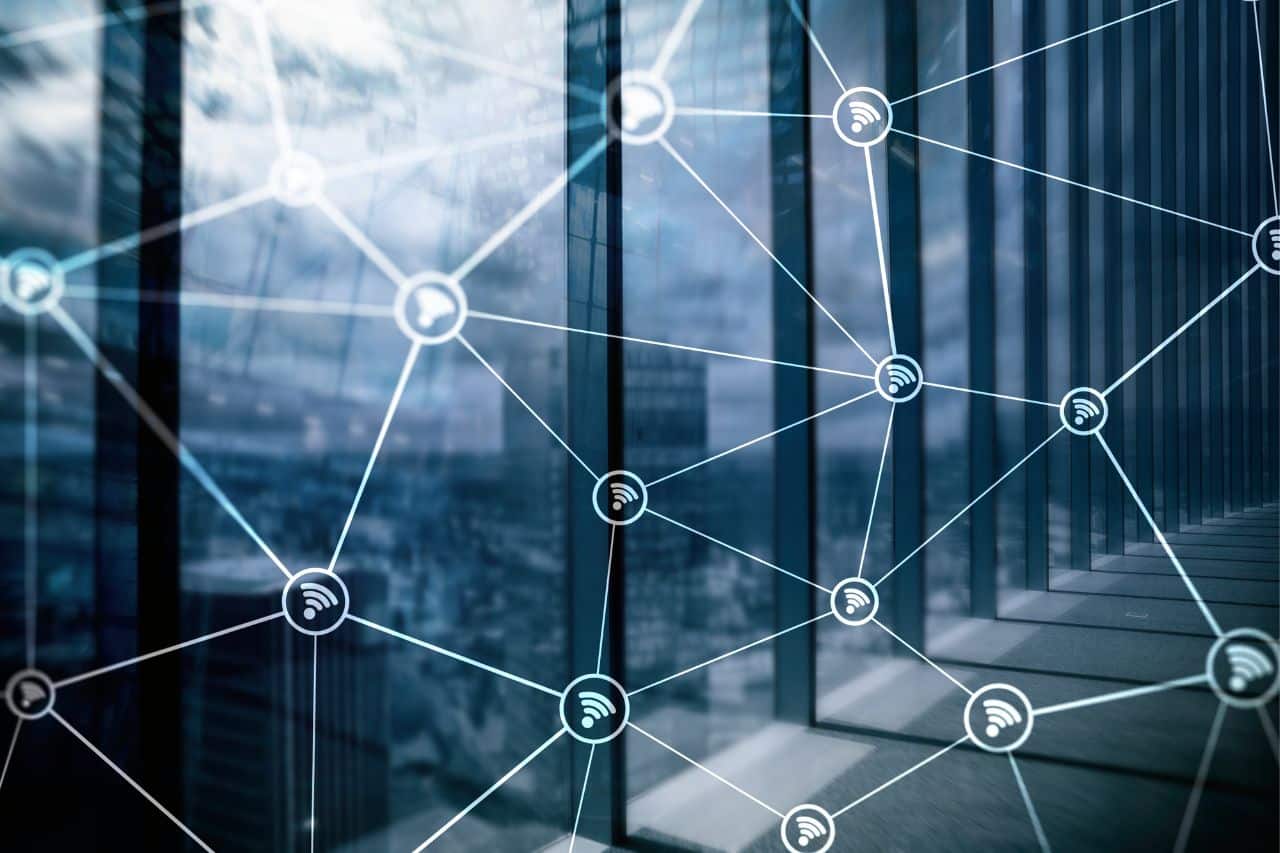 Utilisations, cadre juridique et sécurité : quels sont les points à connaître avant de mettre en place son WiFi d'entreprise ?